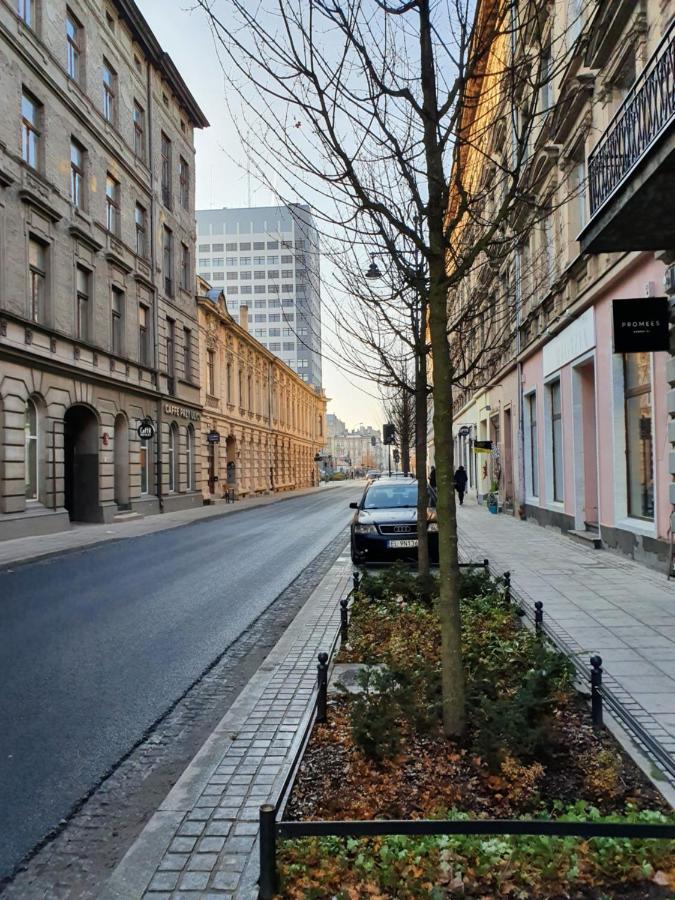 Appartamento Rzut Beretem Od Piotrkowskiej / A Stone'S Throw From Piotrkowska Łódź Esterno foto